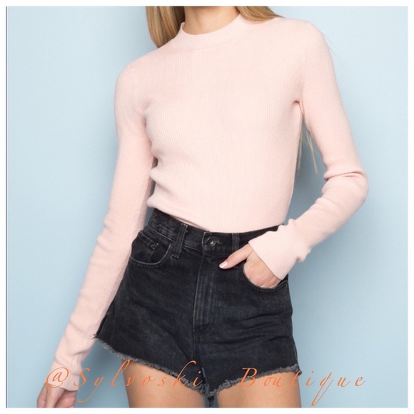 🔥Brandy Melville Pink Brett Sweater NWT - Picture 3 of 3